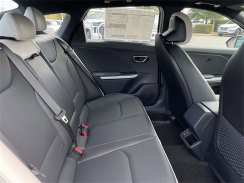 New 2025 Kia K4 GT-Line w/ GT-Line Premium Package image 17