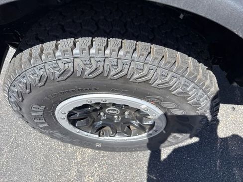 New 2025 Ford Bronco 4-Door w/ Sasquatch Package AWD/4WD image 15
