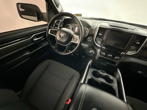 Used 2022 RAM 1500 Big Horn AWD/4WD image 9