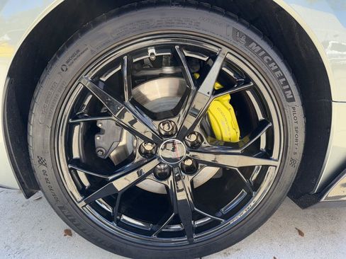 Used 2022 Chevrolet Corvette Stingray Premium Conv image 50