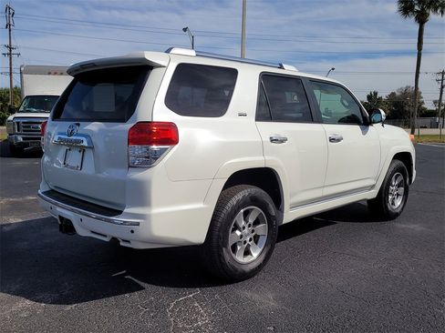 Used 2011 Toyota 4Runner SR5 image 4
