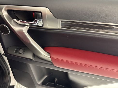 Used 2023 Lexus GX 460 Luxury image 44