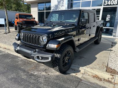 New 2025 Jeep Gladiator Sport