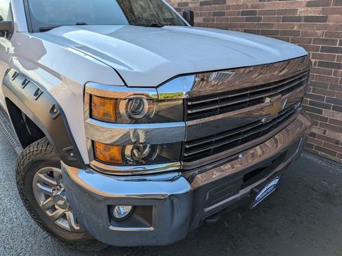 Used 2016 Chevrolet Silverado 2500 LT w/ LT Convenience Package AWD/4WD image 32