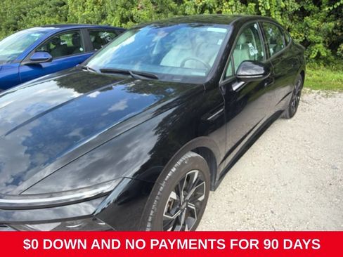 Used 2025 Hyundai Sonata SEL FWD image 1