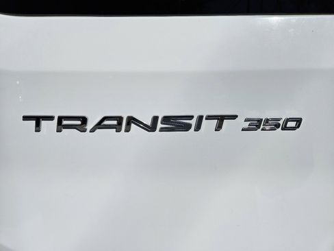 Used 2017 Ford Transit 350 XL image 56