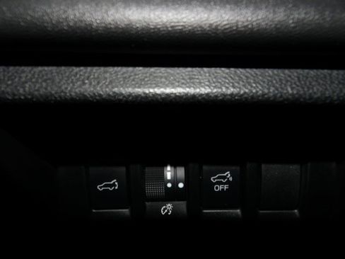 Used 2023 Subaru Outback Limited image 40