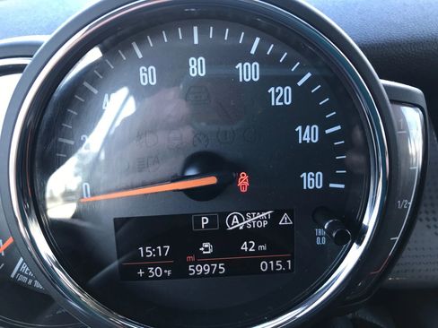 Used 2019 MINI Cooper Convertible image 24