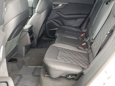 New 2026 Audi SQ8 Premium Plus image 27