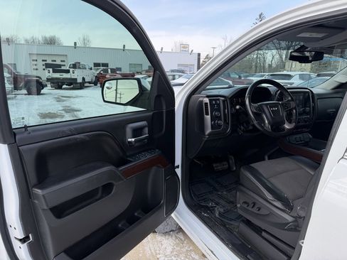 Used 2016 GMC Sierra 1500 SLE image 36