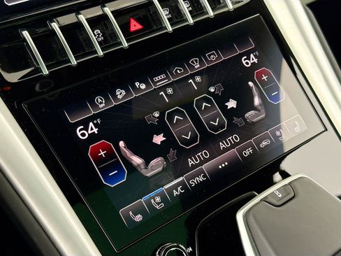 Used 2023 Lamborghini Urus S AWD/4WD image 18