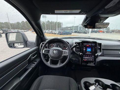 Used 2025 RAM 2500 Big Horn image 13