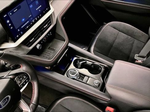 Used 2025 Ford Explorer ST AWD/4WD image 17