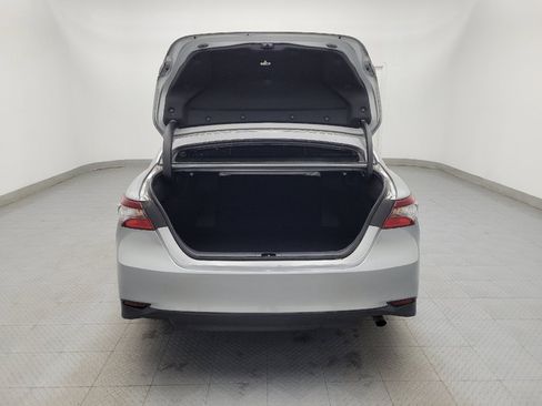 Used 2022 Toyota Camry LE FWD image 29