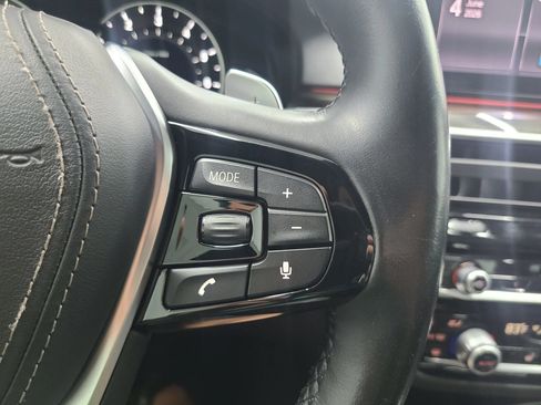 Used 2019 BMW 530i xDrive w/ Convenience Package AWD/4WD image 32