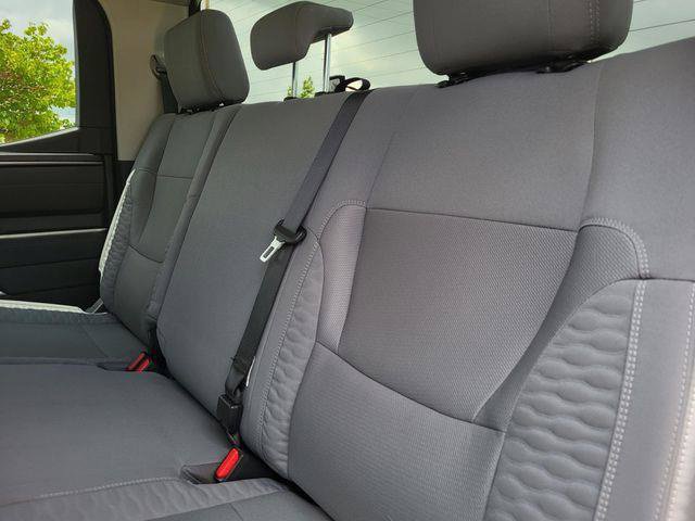 Used 2024 Toyota Tundra SR5 AWD/4WD image 15