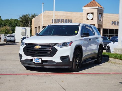 Used 2021 Chevrolet Traverse LS w/ LPO, Floor Liner Package image 3
