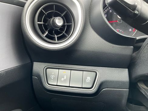 Used 2024 Kia Forte LXS w/ LXS Technology Package image 20