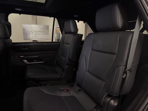 Used 2026 Toyota Sequoia SR5 AWD/4WD image 37
