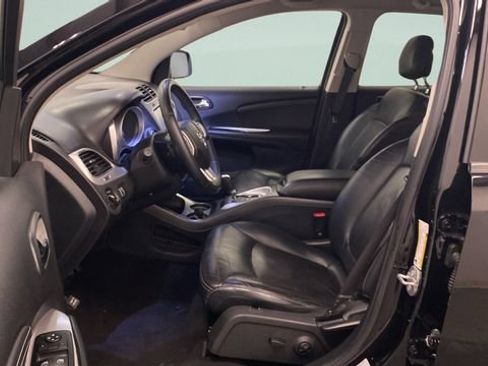 Used 2015 Dodge Journey SXT w/ Flexible Seating Group FWD image 17
