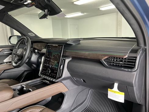 New 2026 GMC Acadia Denali Ultimate image 67