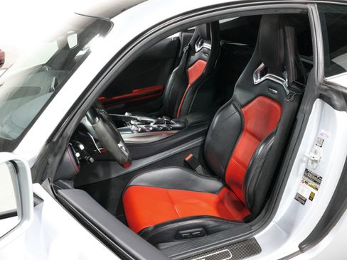 Used 2016 Mercedes-Benz AMG GT S image 4