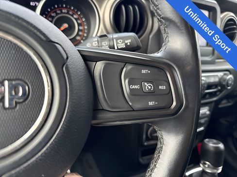 Used 2021 Jeep Wrangler Unlimited Sport AWD/4WD image 14