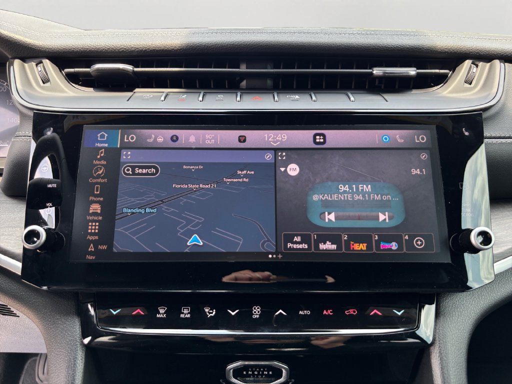 New 2026 Jeep Grand Cherokee Altitude AWD/4WD image 18