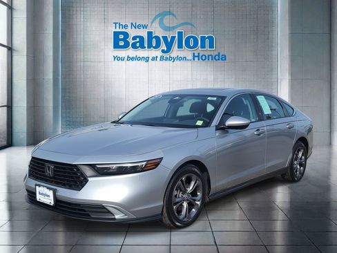 Used 2023 Honda Accord EX image 1