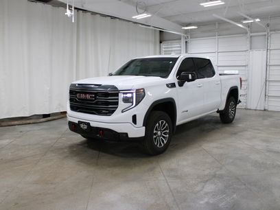 Used 2022 GMC Sierra 1500 AT4 w/ AT4 Premium Package