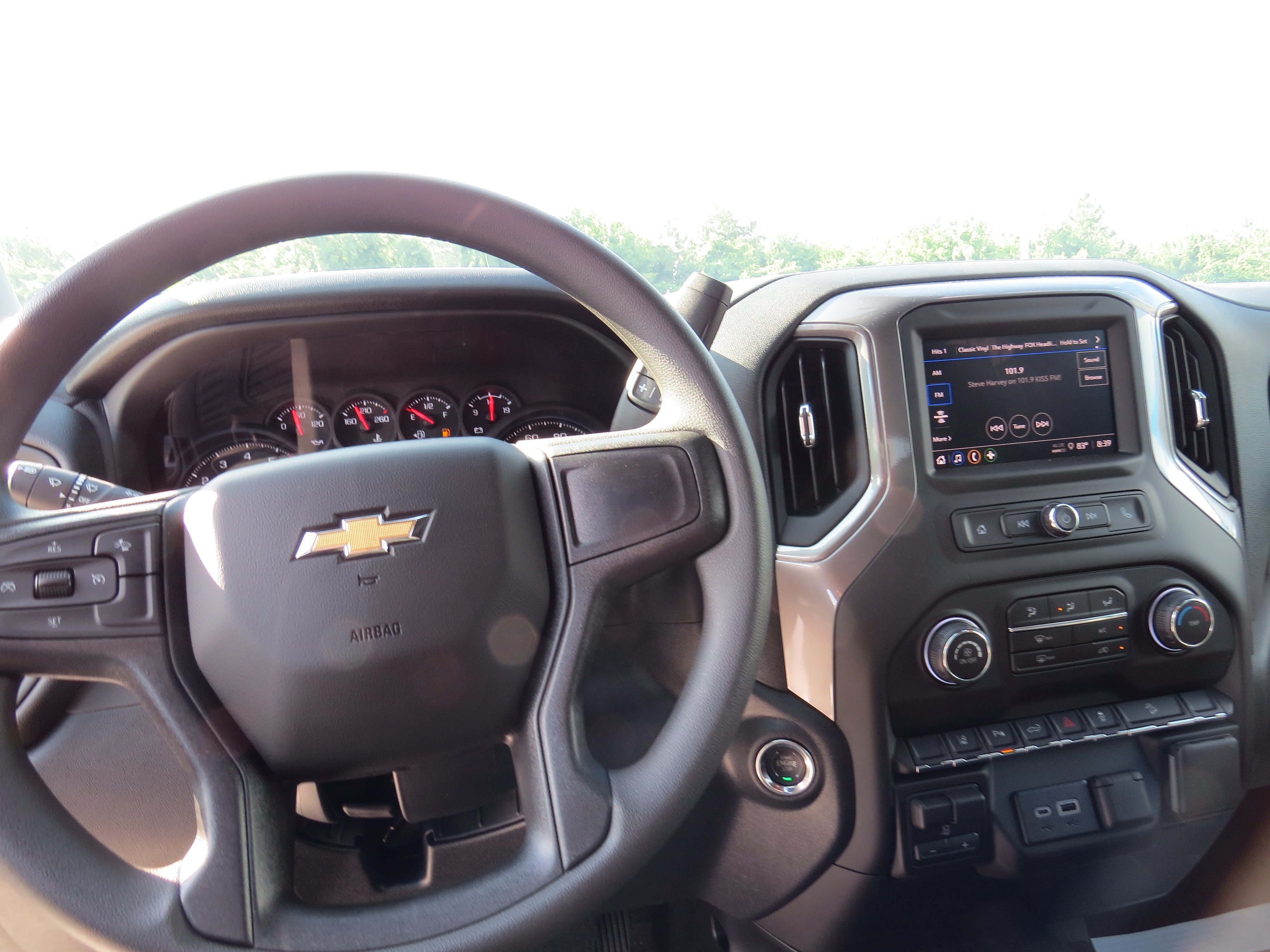New 2026 Chevrolet Silverado 2500 Custom w/ Custom Value Package AWD/4WD image 20