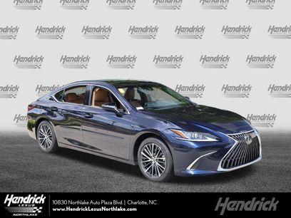 Used 2025 Lexus ES 350 w/ Premium Package