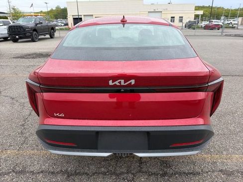 New 2026 Kia K4 FWD image 4