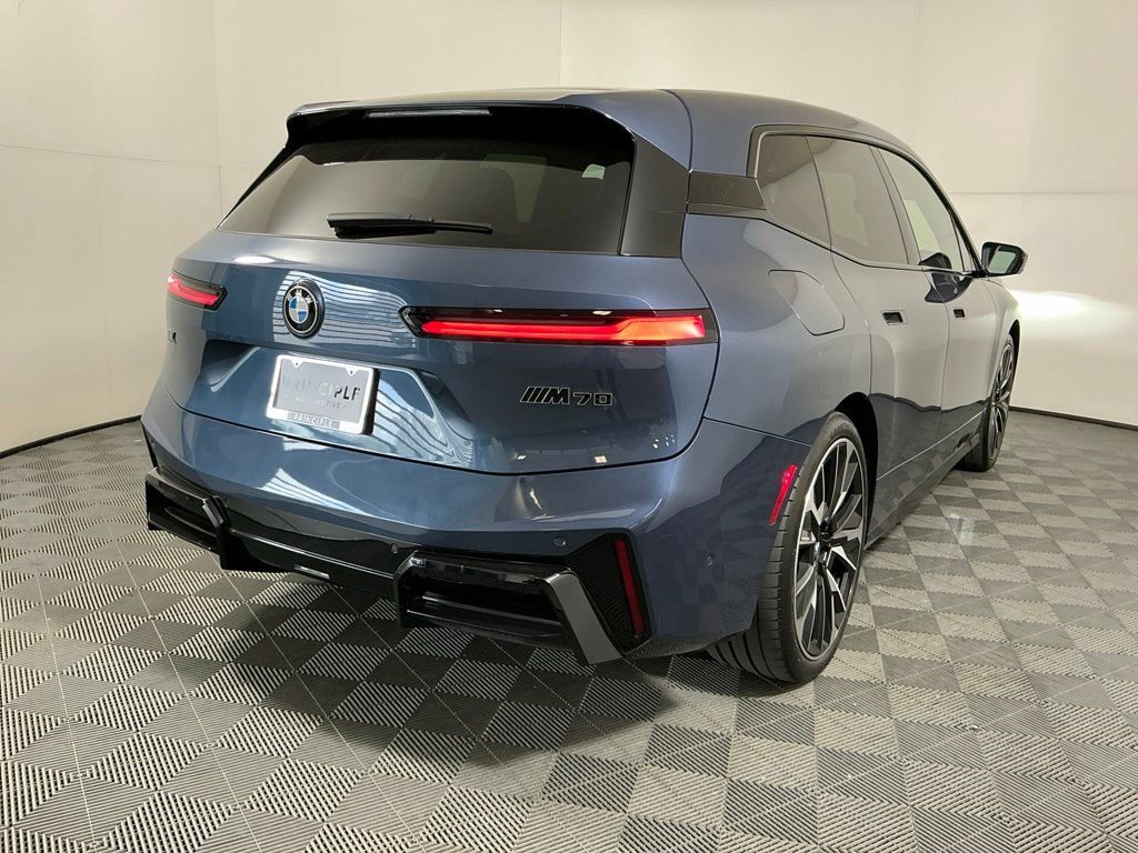 Certified 2026 BMW iX M70 AWD/4WD image 5