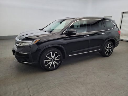 Used 2022 Honda Pilot Touring image 2