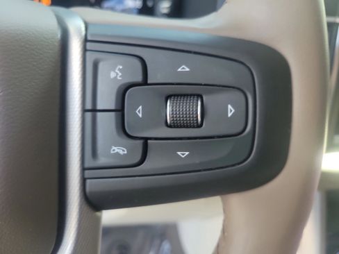 Used 2023 GMC Yukon XL Denali image 29