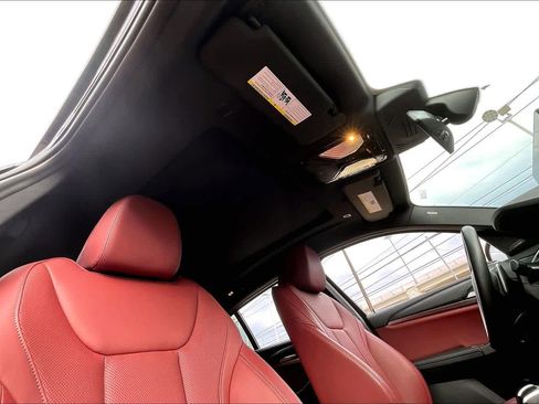 Used 2023 BMW X4 xDrive30i w/ Premium Package image 14