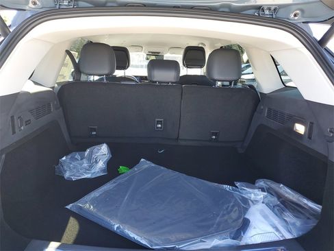 New 2026 Lincoln Nautilus Premier image 5