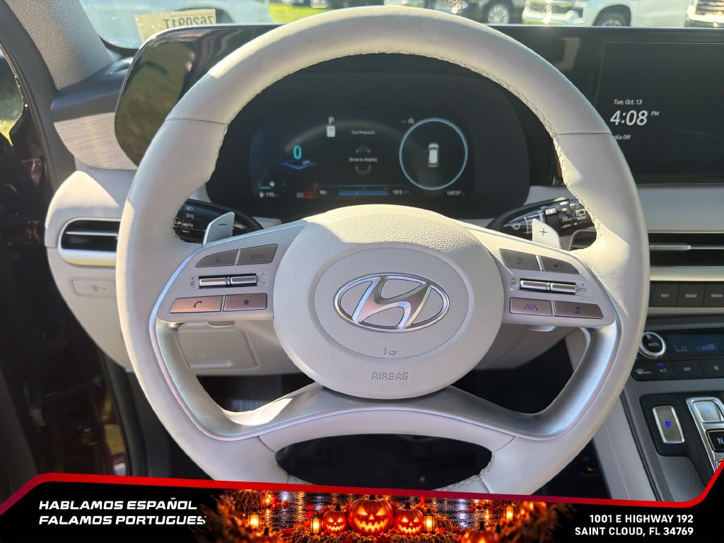 Used 2024 Hyundai Palisade Limited AWD/4WD image 17
