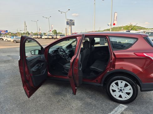 Used 2016 Ford Escape S FWD image 13