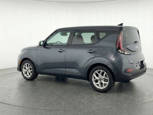 Used 2025 Kia Soul LX w/ LX Technology Package image 6