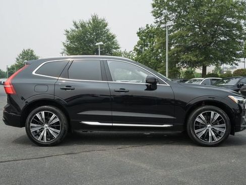 Certified 2023 Volvo XC60 B5 Plus w/ Climate Package AWD/4WD image 4