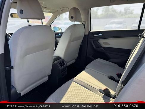 Used 2018 Volkswagen Tiguan S w/ 3rd Row Seat Package AWD/4WD image 14