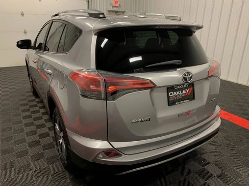 Used 2017 Toyota RAV4 XLE image 15