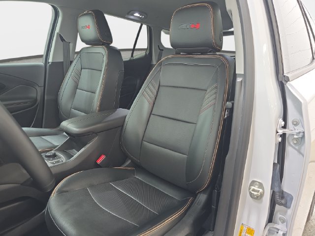 Used 2023 GMC Terrain AT4 AWD/4WD image 14