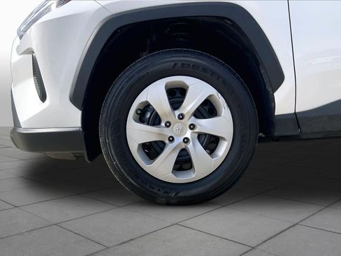 Used 2024 Toyota RAV4 LE image 11