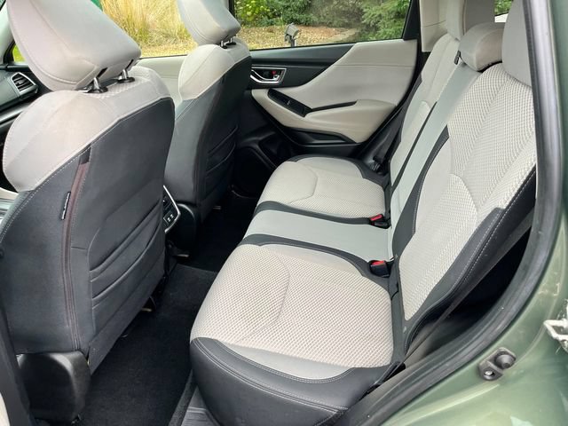 Used 2020 Subaru Forester Premium AWD/4WD image 6
