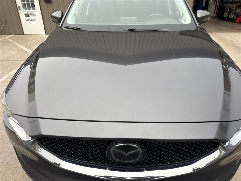 Used 2018 MAZDA CX-5 Touring w/ Preferred Equipment Package AWD/4WD image 14
