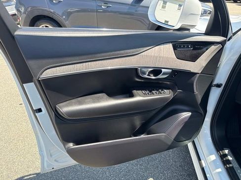 Used 2022 Volvo XC90 T6 Inscription w/ Advanced Package image 20
