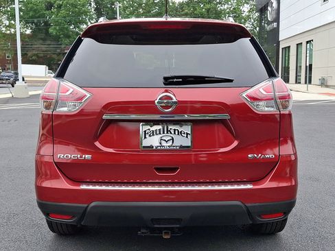 Used 2015 Nissan Rogue SV w/ SV Premium Package AWD/4WD image 5